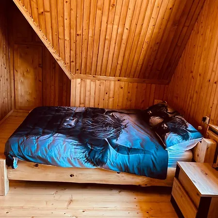 Апартаменты 1000m Npm Мужасихле