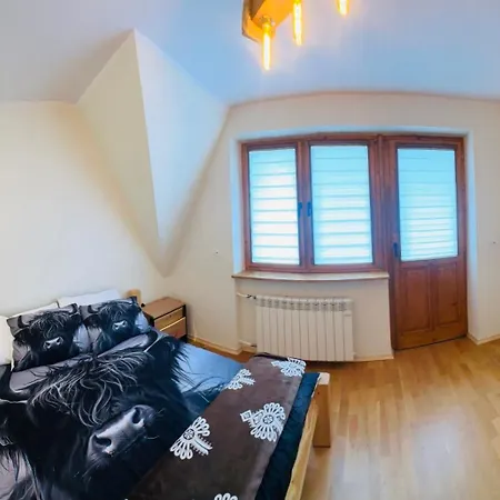 Апартаменты 1000m Npm Мужасихле